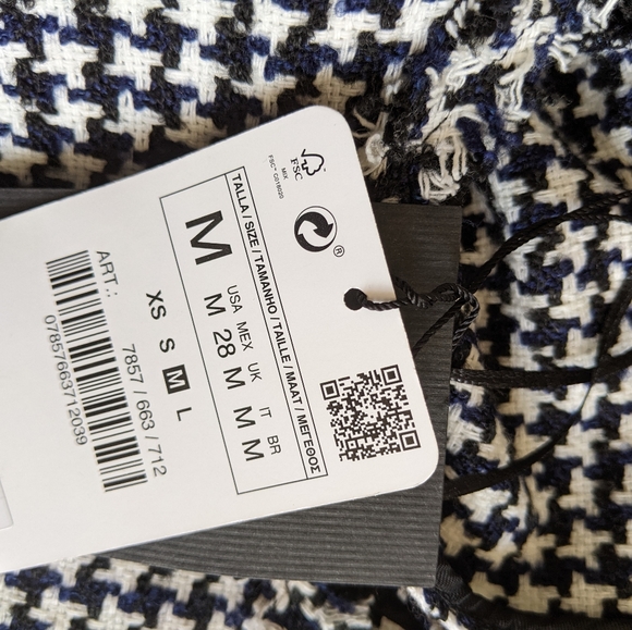 NWT Zara boucle dress Size M - Picture 2 of 3